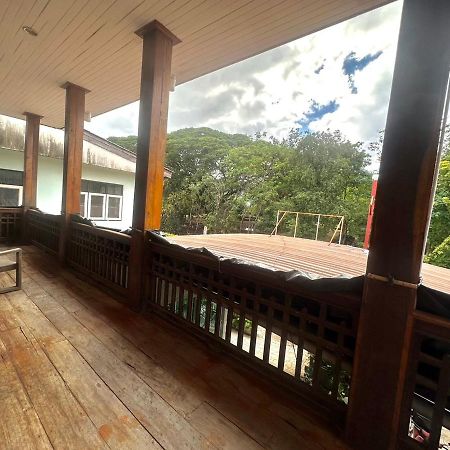 Une Jai Place เรือนอุ่นใจ Phimai Εξωτερικό φωτογραφία