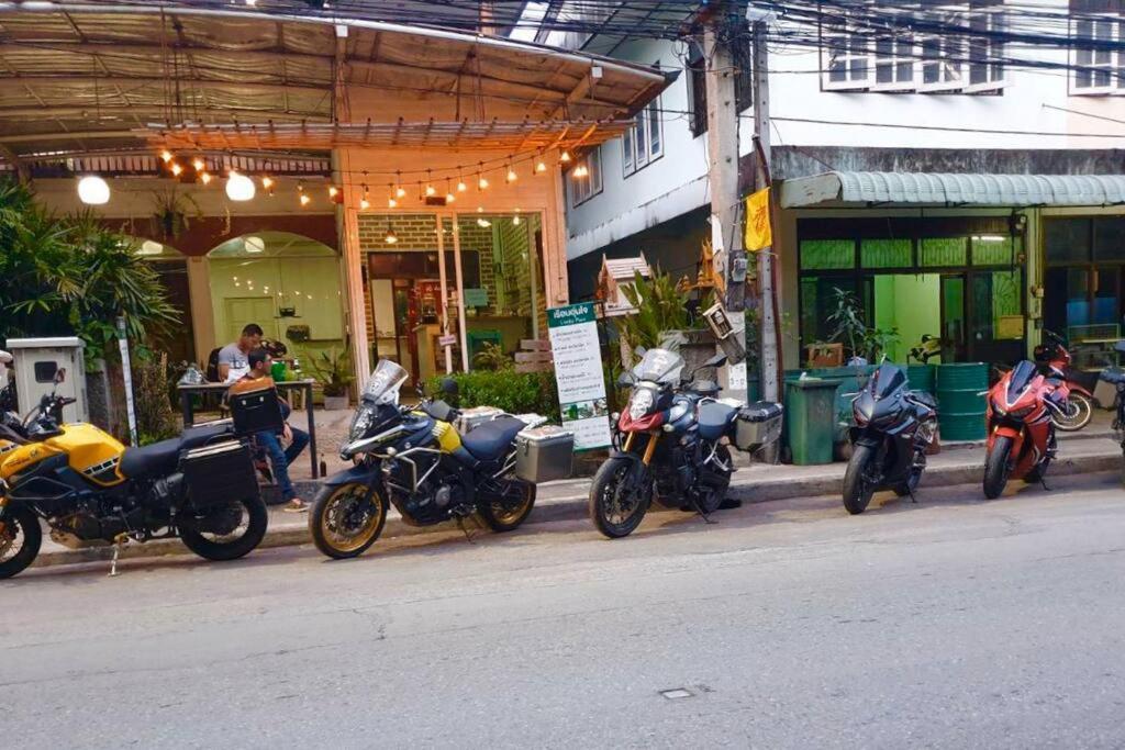 Une Jai Place เรือนอุ่นใจ Phimai Εξωτερικό φωτογραφία