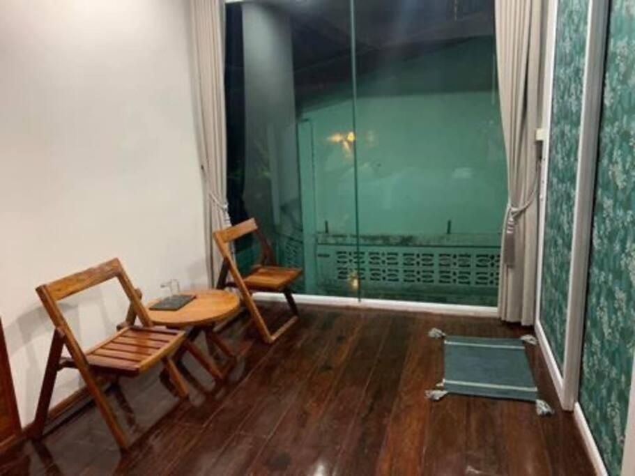 Une Jai Place เรือนอุ่นใจ Phimai Εξωτερικό φωτογραφία